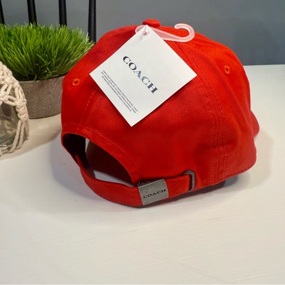 NWT COACH SIGNATURE EMBROIDERED BASEBALL CAP RED - Picture 3 of 7